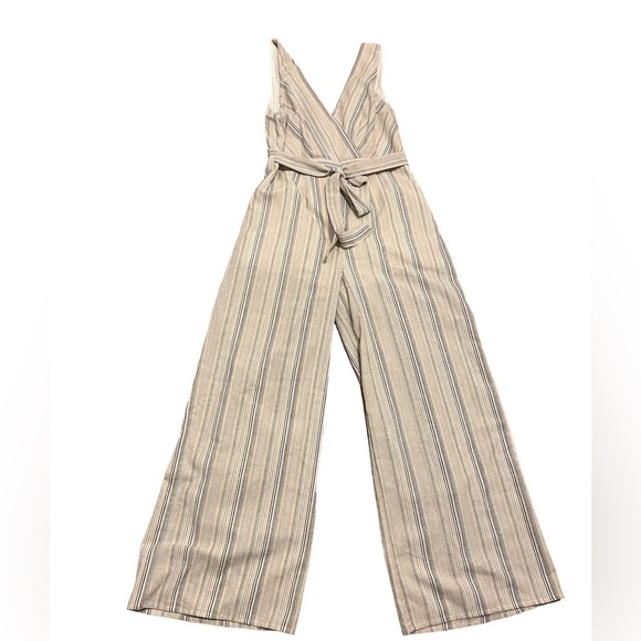 Harper Heritage V neck sleeveless jumpsuit‎ Size Medium - Picture 6 of 6